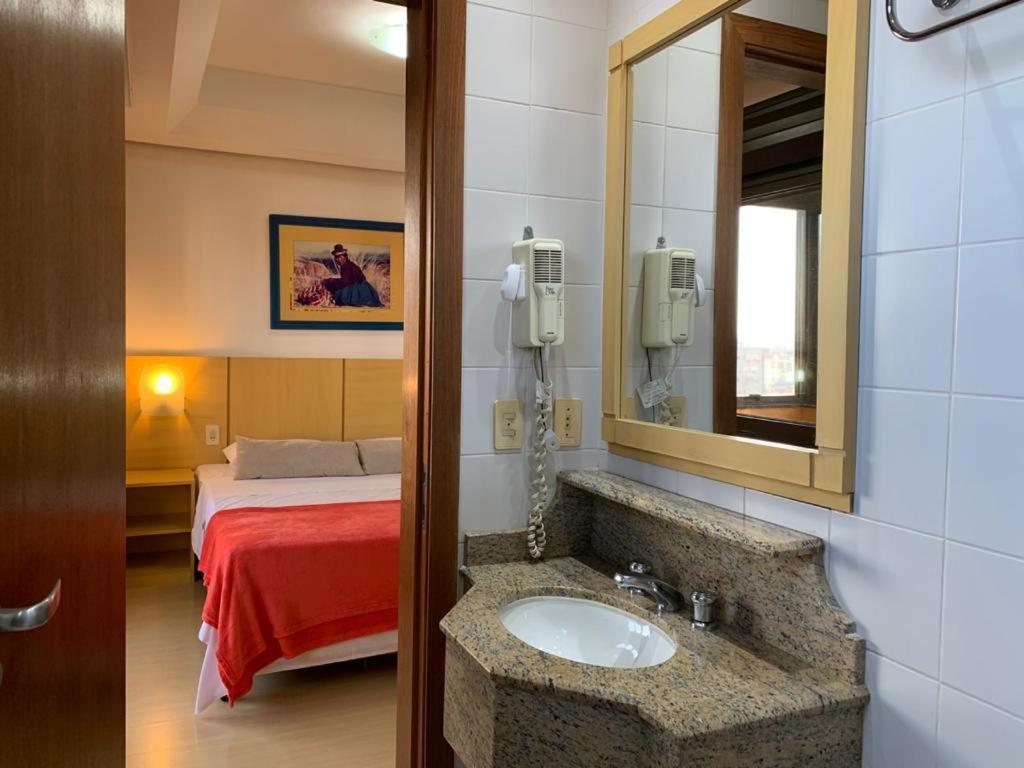 Apartamento Beverly Hills Studio Porto Alegre Luaran gambar
